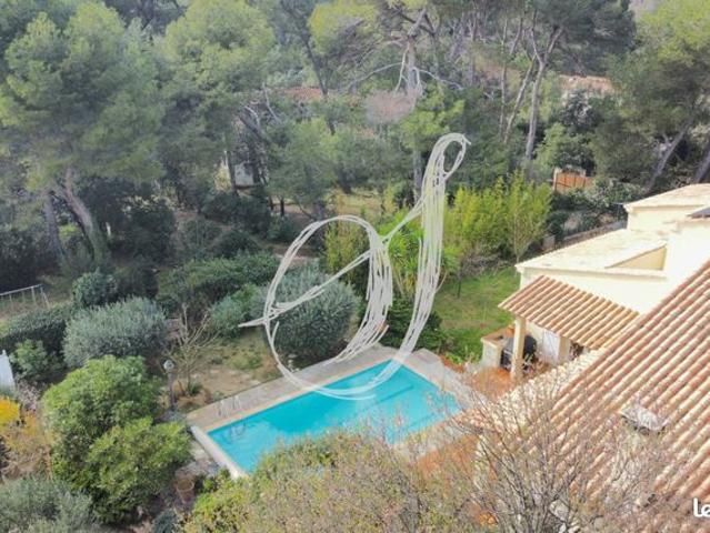 Villa 6 pièces 177 m²