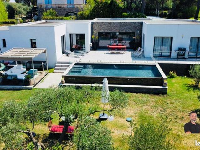 Villa 6 pièces 178 m²
