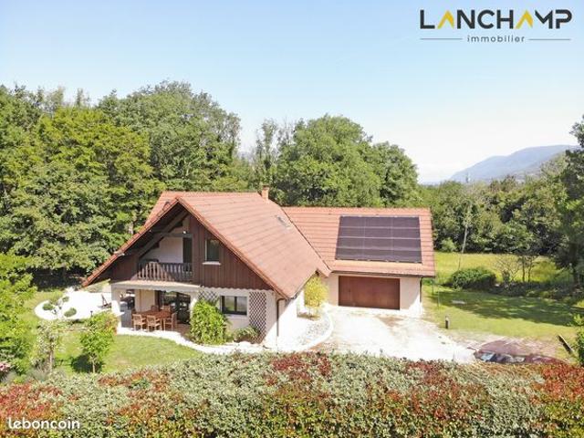 Villa 6 pièces 178 m²