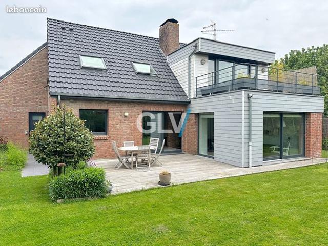 Villa 6 pièces 178 m²
