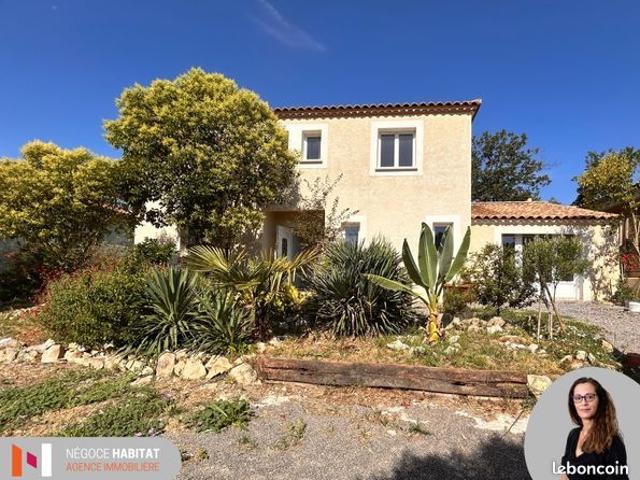 Villa 6 pièces 178 m²