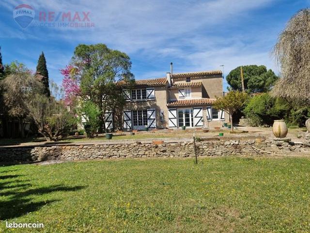 Villa 6 pièces 178 m²