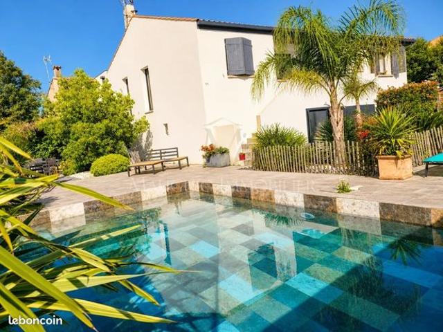 Villa 6 pièces 178 m²