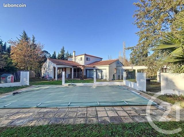 Villa 6 pièces 179 m²