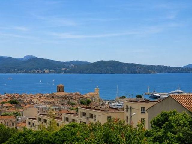 Villa 6 pièces 180 m²