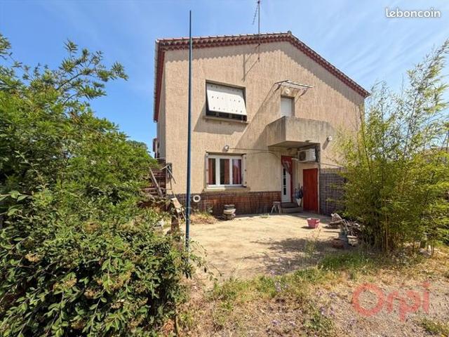 Villa 6 pièces 180 m²
