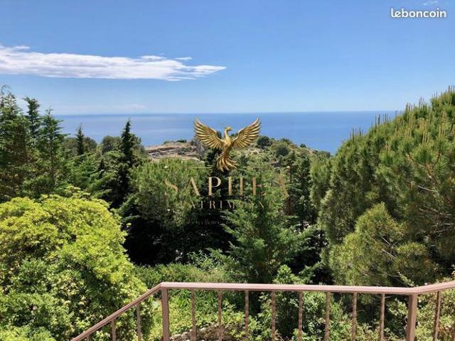 Villa 6 pièces 180 m²