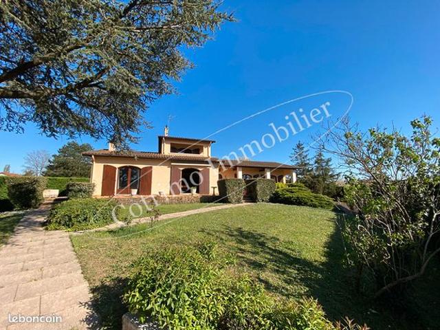 Villa 6 pièces 180 m²