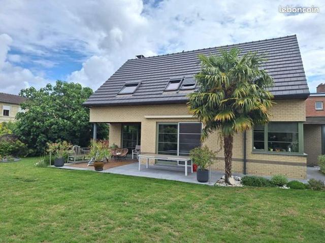 Villa 15 pièces 367 m²