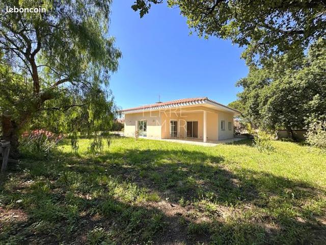 Villa 6 pièces 180 m²