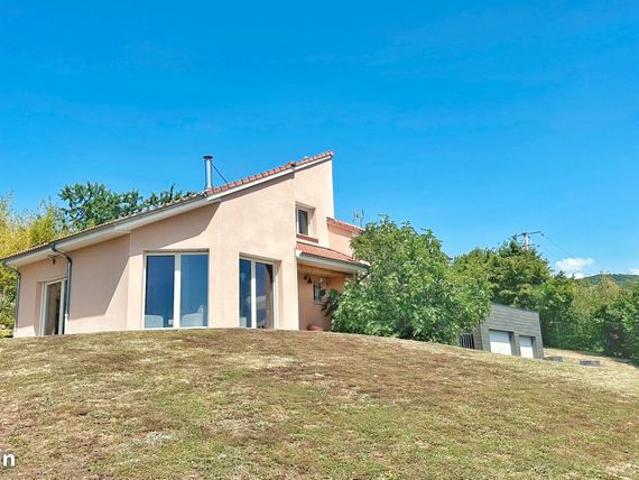 Villa 6 pièces 180 m²