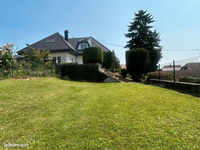 Villa 6 pièces 180 m²