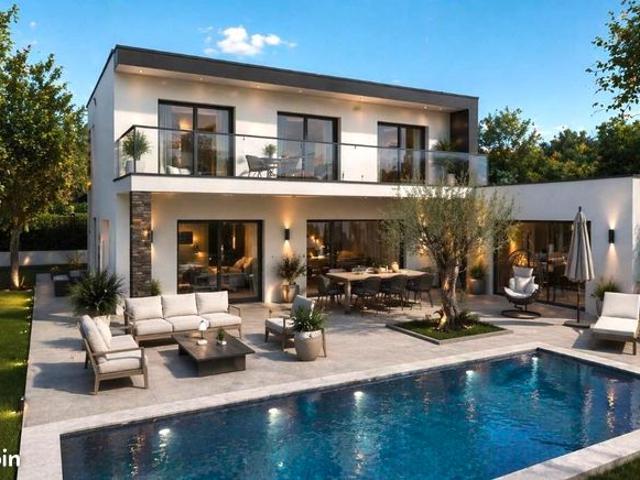 Villa 6 pièces 180 m²