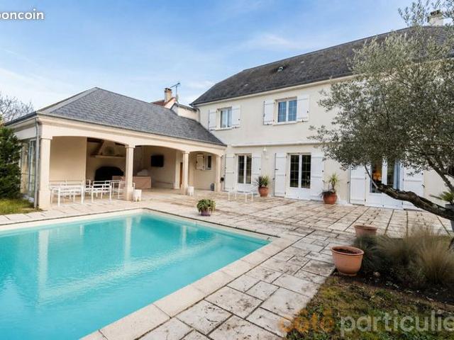 Villa 6 pièces 181 m²