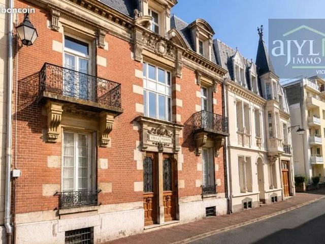 Villa 7 pièces 186 m²