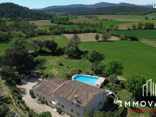Villa 6 pièces 183 m²