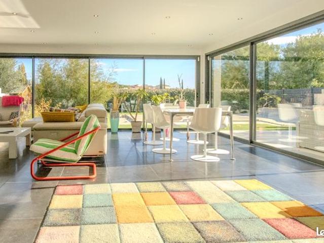 Villa 6 pièces 183 m²