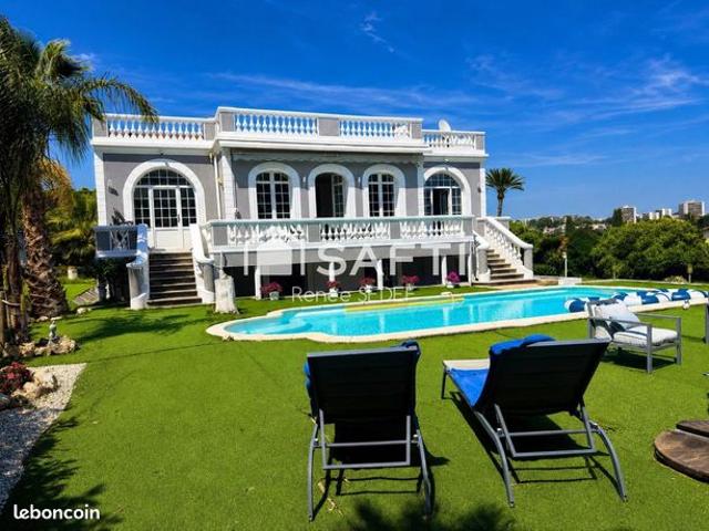 Villa 6 pièces 183 m²
