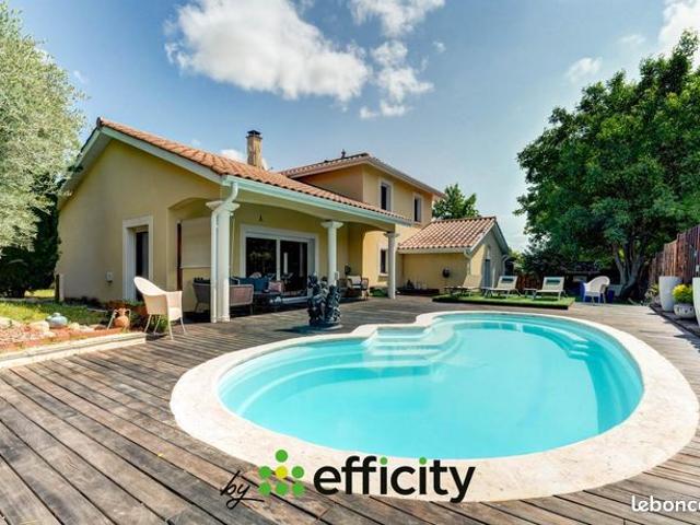 Villa 6 pièces 183 m²