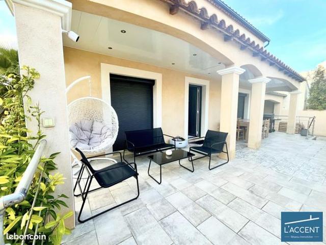 Villa 6 pièces 183 m²