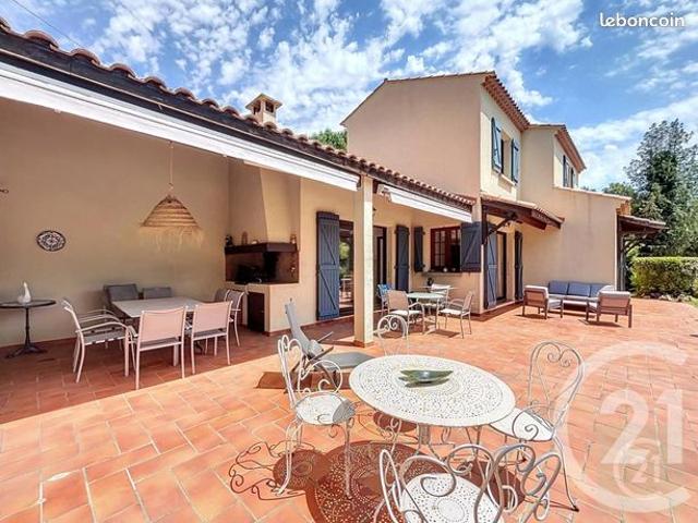 Villa 6 pièces 184 m²