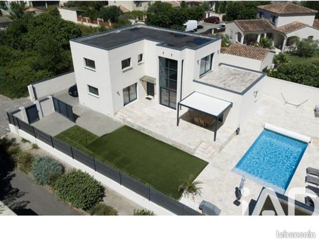 Villa 6 pièces 185 m²