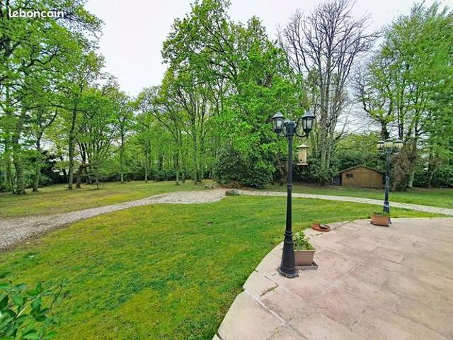Villa 6 pièces 186 m²