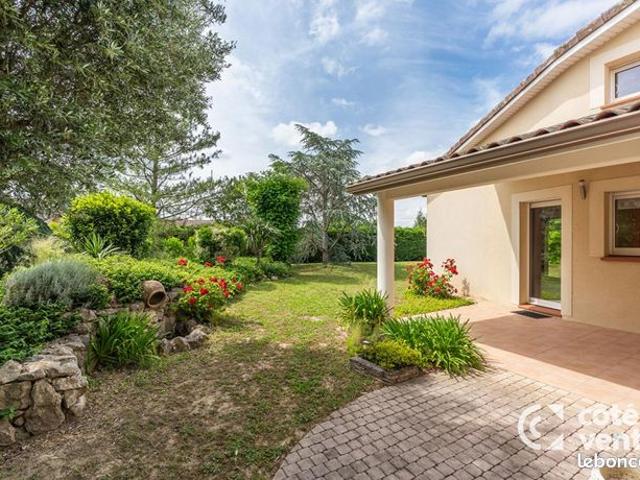 Villa 6 pièces 187 m²