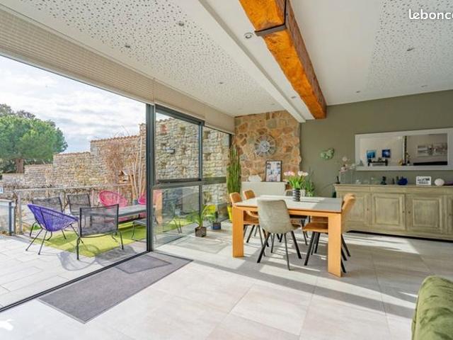 Villa 6 pièces 187 m²