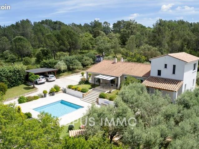 Villa 6 pièces 187 m²