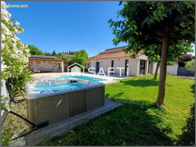 Villa 6 pièces 188 m²