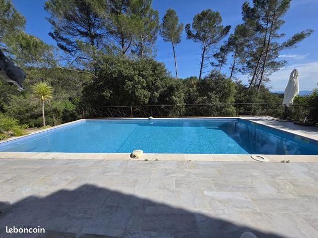 Villa 6 pièces 188 m²