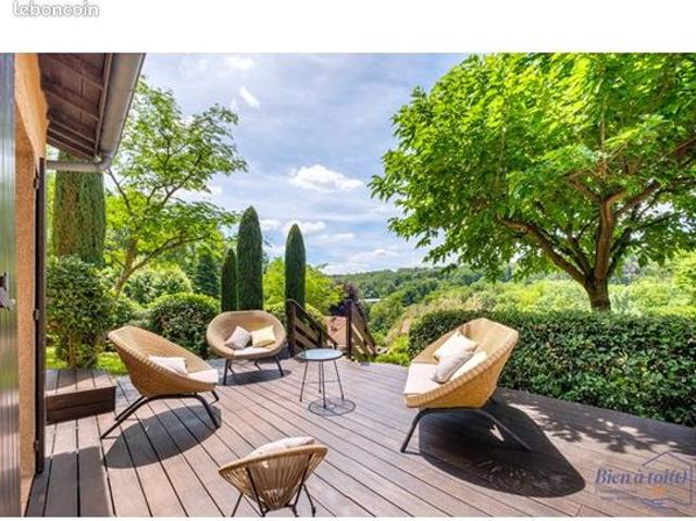 Villa 6 pièces 188 m²