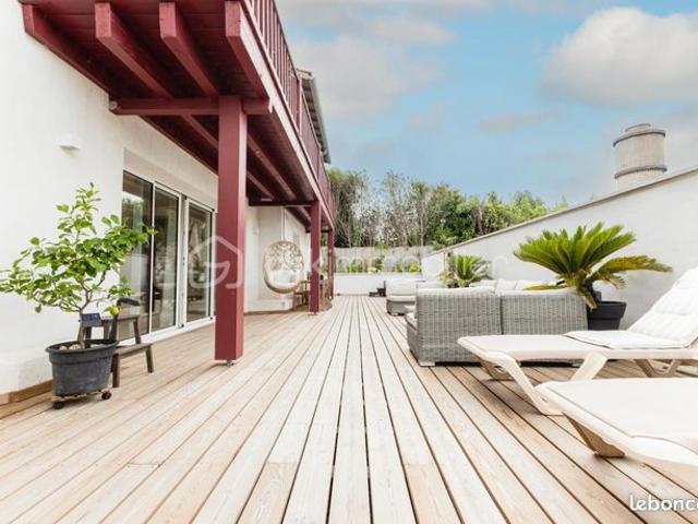 Villa 6 pièces 188 m²