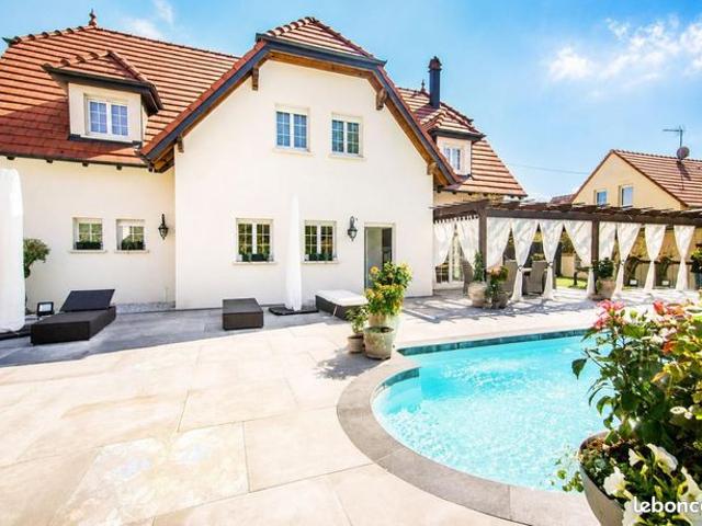 Villa 6 pièces 189 m²