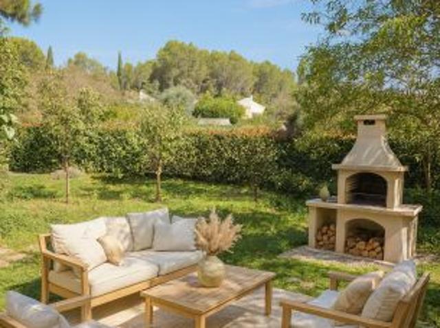 Villa 6 pièces 215 m²