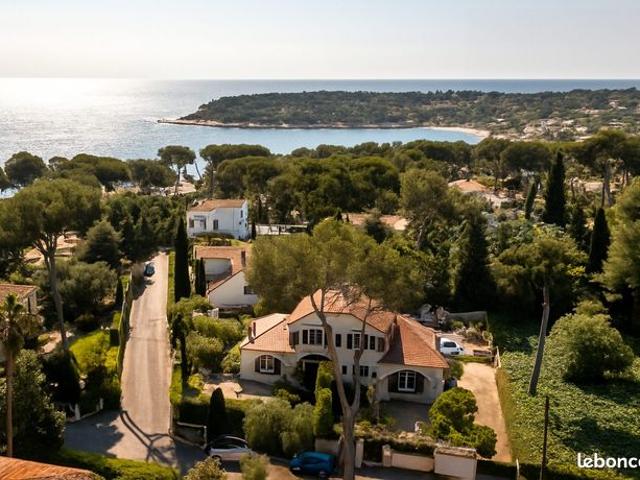 Villa 6 pièces 190 m²