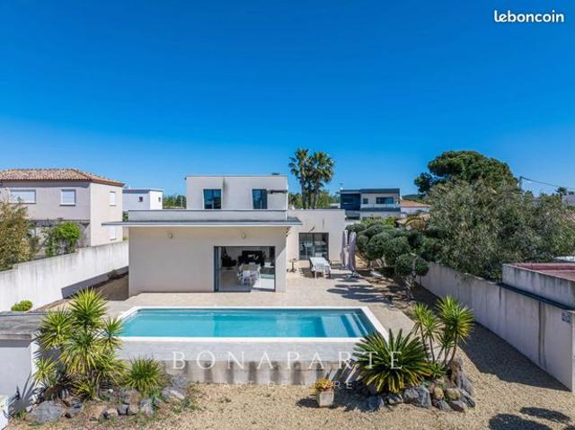 Villa 6 pièces 190 m²