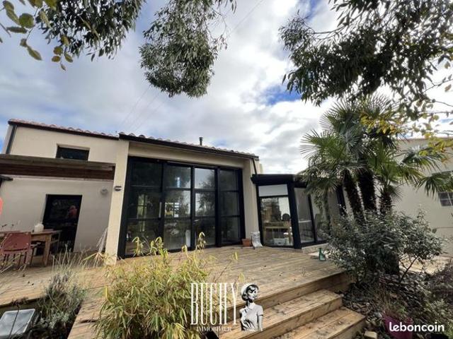 Villa 6 pièces 190 m²