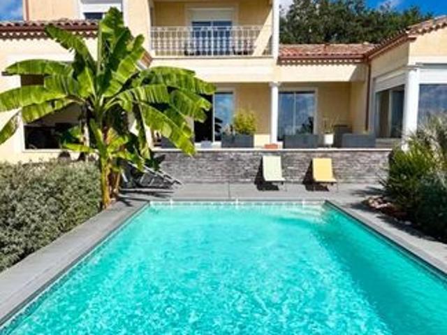 Villa 6 pièces 190 m²