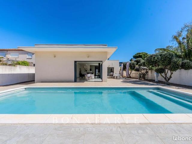 Villa 6 pièces 190 m²