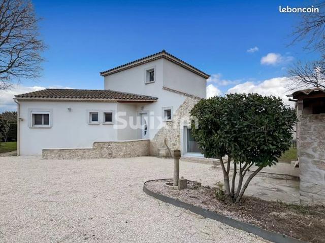 Villa 6 pièces 190 m²