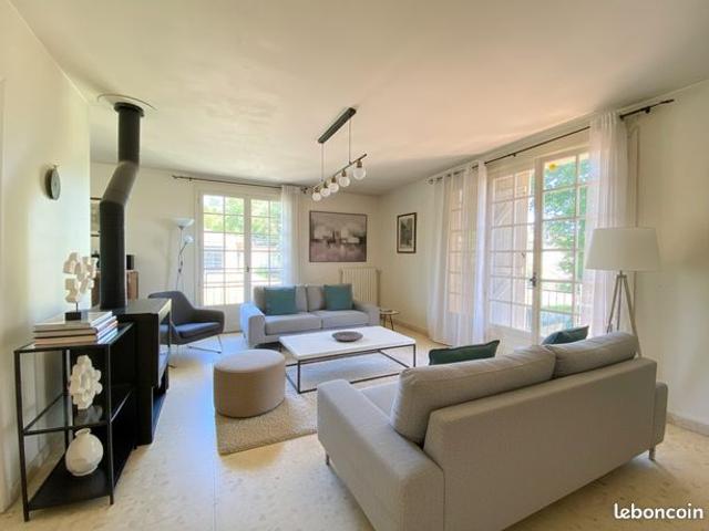 Villa 6 pièces 190 m²