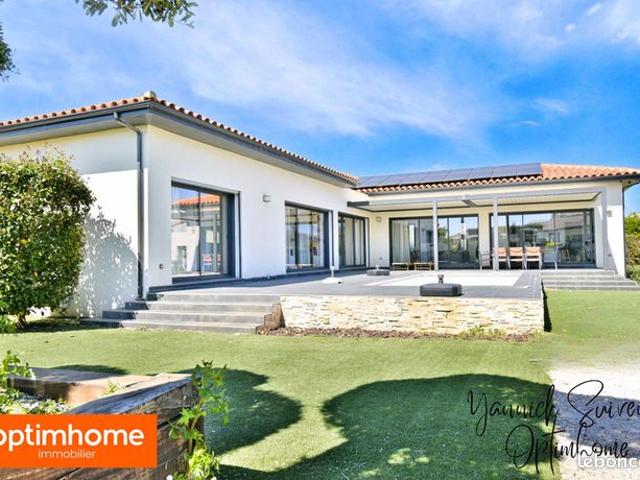 Villa 6 pièces 192 m²