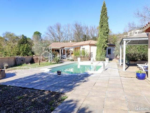 Villa 6 pièces 192 m²