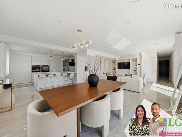 Villa 6 pièces 192 m²