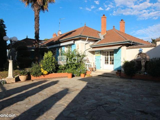 Villa 6 pièces 192 m²