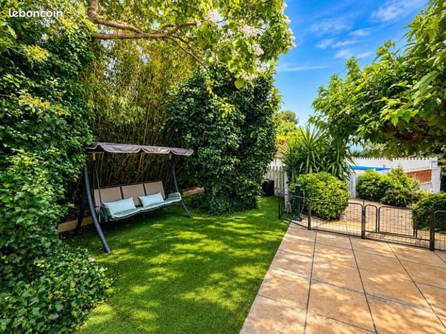 Villa 6 pièces 193 m²