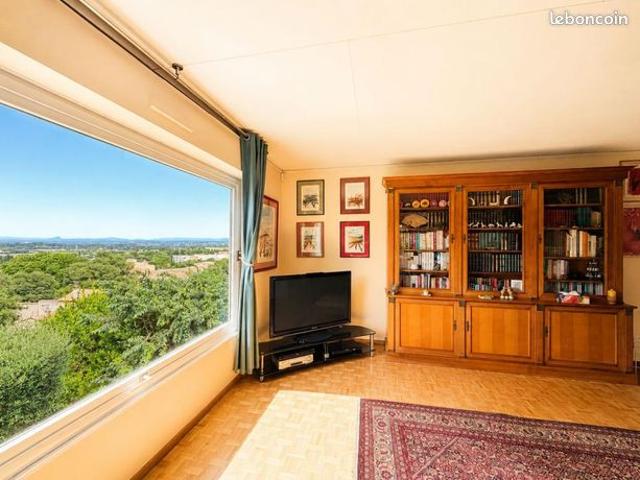 Villa 6 pièces 193 m²