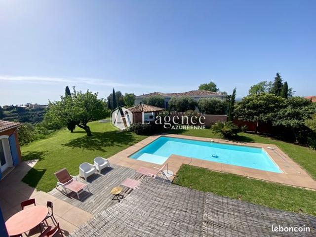 Villa 6 pièces 193 m²